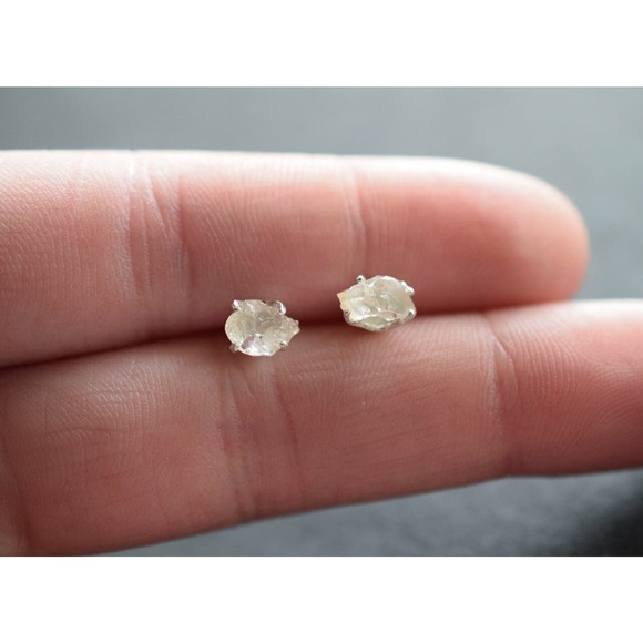 Sterling silver stud earrings, alternative diamond, uncut natural gemstones - Picture 1 of 3